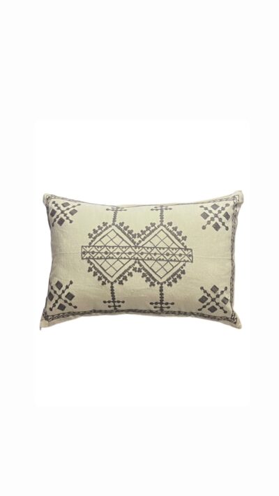 35cm x 50cm Aztec Flower Pillow Cover