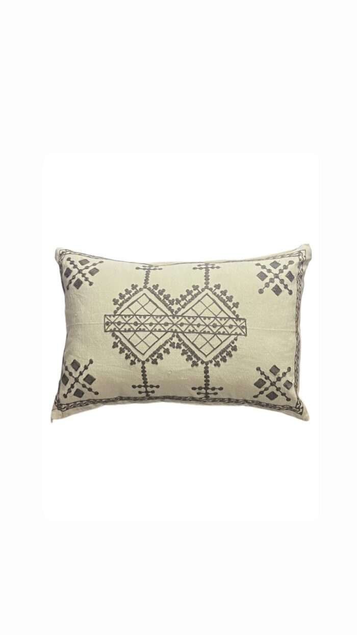 35cm x 50cm Aztec Flower Pillow Cover