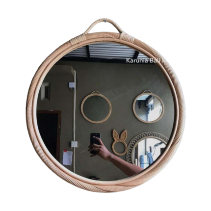 Round Rattan Mirror