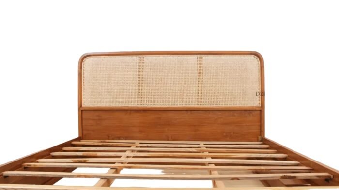 Material : Jati wood mix rattan Pre Order 1 month Rattan is a material for making furniture that originally comes from Indonesia and several other Southeast Asian countries. From this material which has very flexible but strong properties, various shapes and designs can be produced which are very attractive with a special appearance.