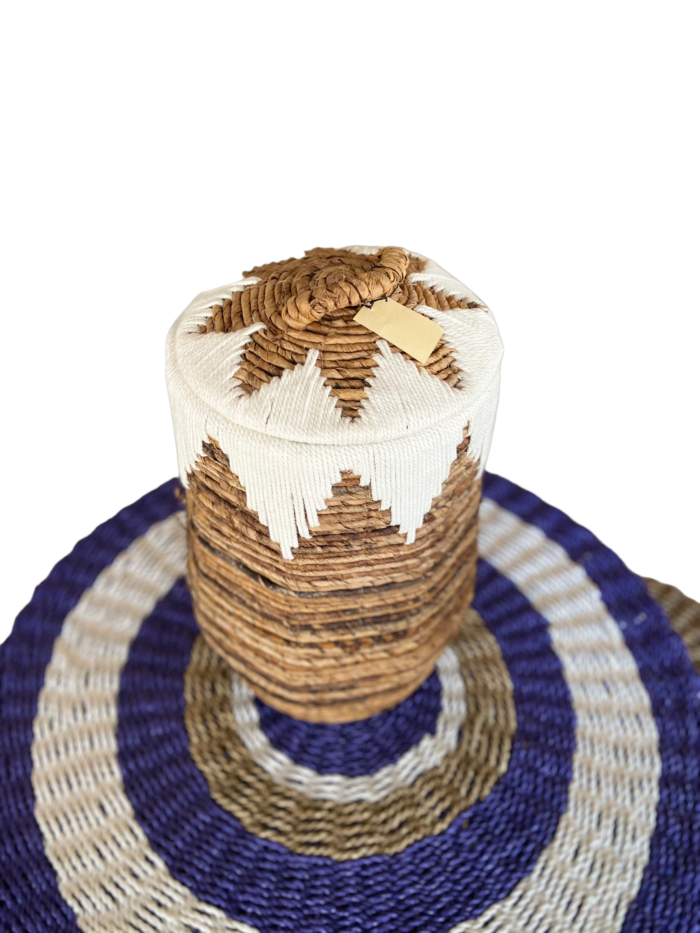 Handmade in Bali, the Bali Wicker Natural Basket offers a unique blend of style and functionality. Ideal for storing household items or as a stylish accessory for outdoor activities. Size : Heigh : 57 cm , Diameter 50 cm | Shipping Weight : 10