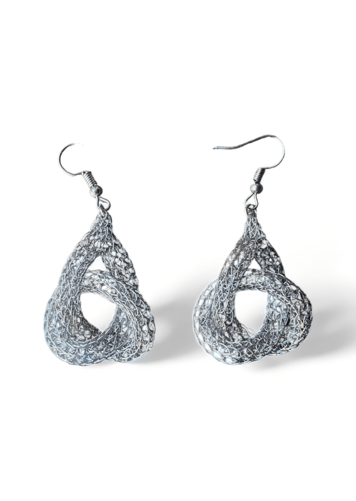 Simpul Bali Wire Earring