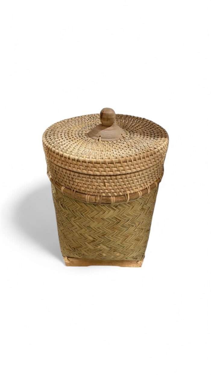 WhatsApp Image 2024 10 17 at 14.52.15 1 Photoroom Photoroom Wholesale rattan products,Bali rattan,custom rattan baskets,rattan cutlery sets,rattan wall plates