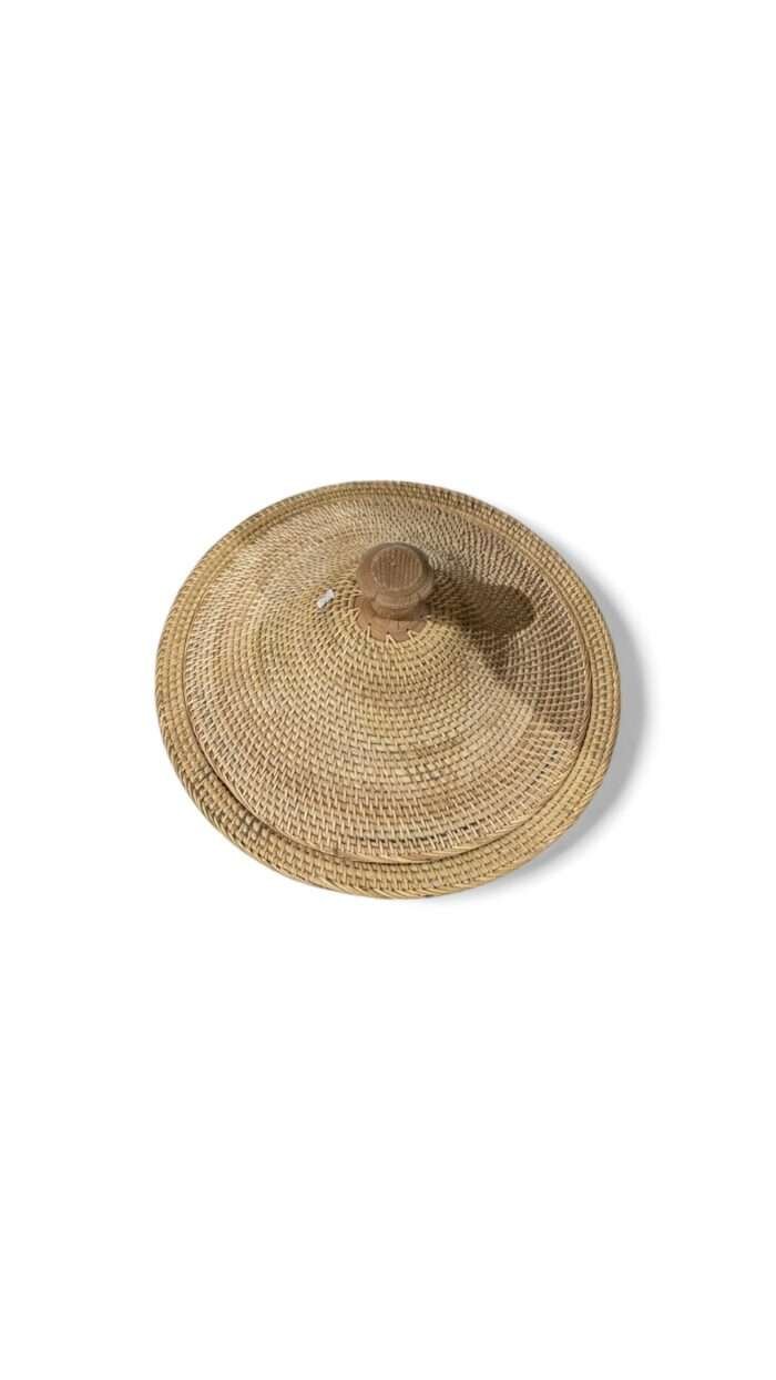 Geger Rattan Shop specializes in high-quality, handcrafted rattan products for wholesale, including baskets, cutlery sets, wall plates, coasters, and more. With over 10 years of experience, we offer worldwide shipping and custom order options to meet your needs. The price listed with 20 pcs quantities